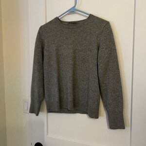Everlane 100% Cashmere Gray Sweater